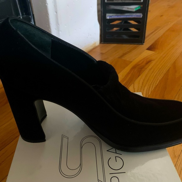 VIA SPIGA BLACK VELOUR AND SUEDE HIGH HEEL WINTER SHOE size 7 - Picture 3 of 9